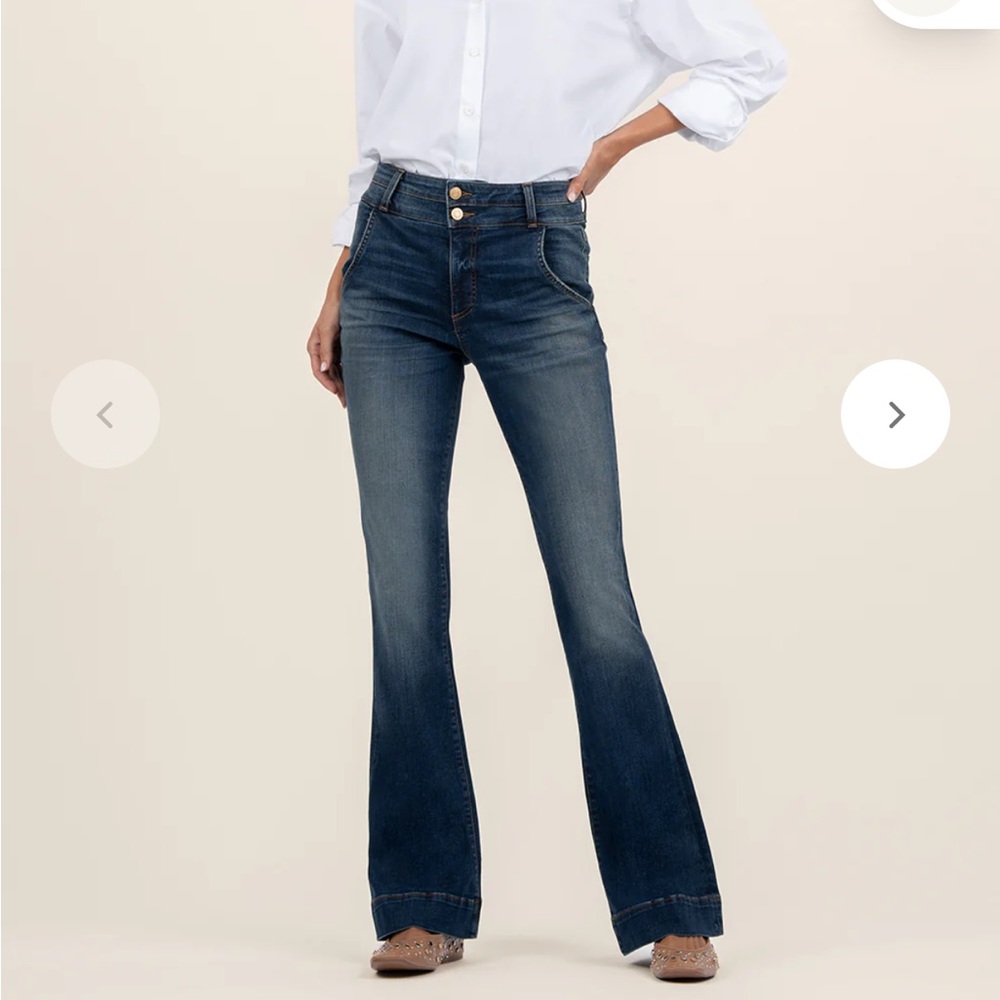 Kut from the Kloth Medium Blue Wide Leg Jeans